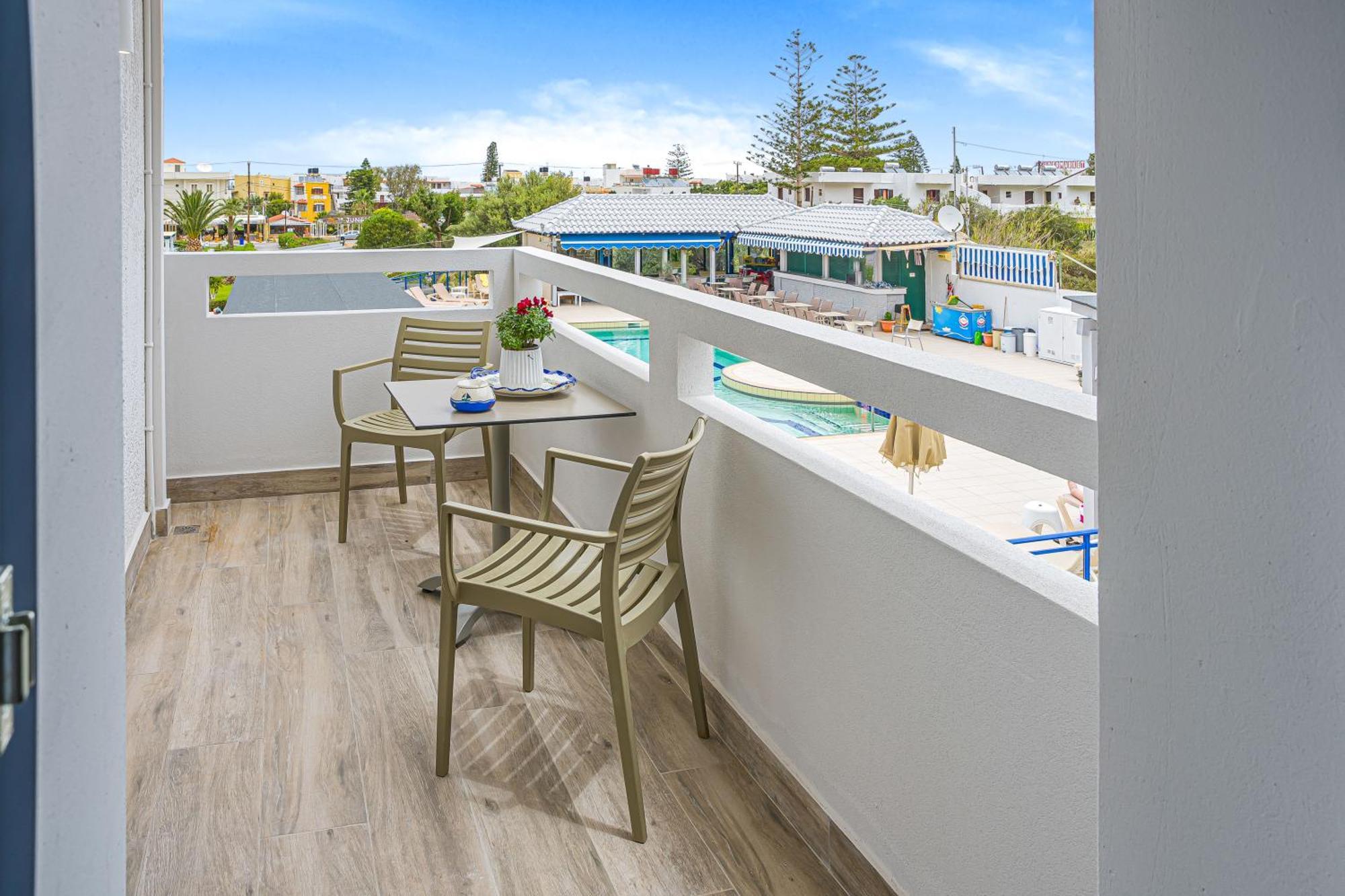 Stalida Sergiani Garden Hotel Apartments מראה חיצוני תמונה