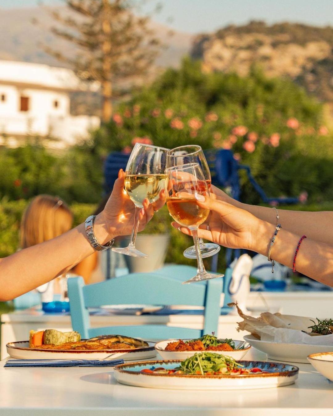 Stalida Sergiani Garden Hotel Apartments מראה חיצוני תמונה